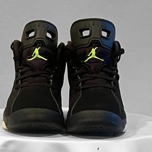 AirJordan Electric Green Retro 6’s Kids